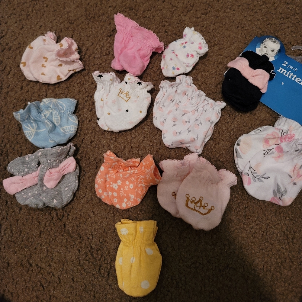 A lot of mittens